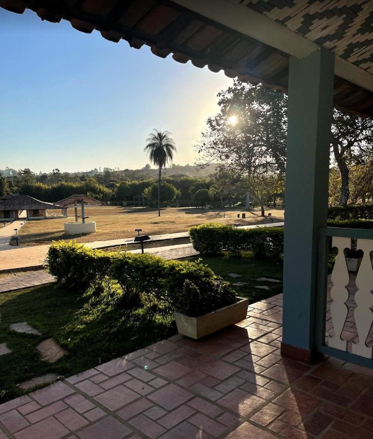 Sertao Veredas Hotel Fazenda Paraopeba Exteriör bild