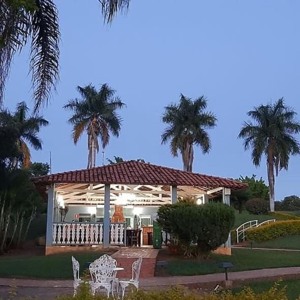 Sertao Veredas Hotel Fazenda Paraopeba Exteriör bild